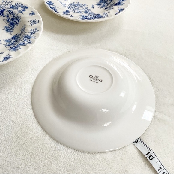Queen’s China Toile Blue Flat Rim Soup Salad Bowls Set of Three 8.75” - Picture 14 of 15